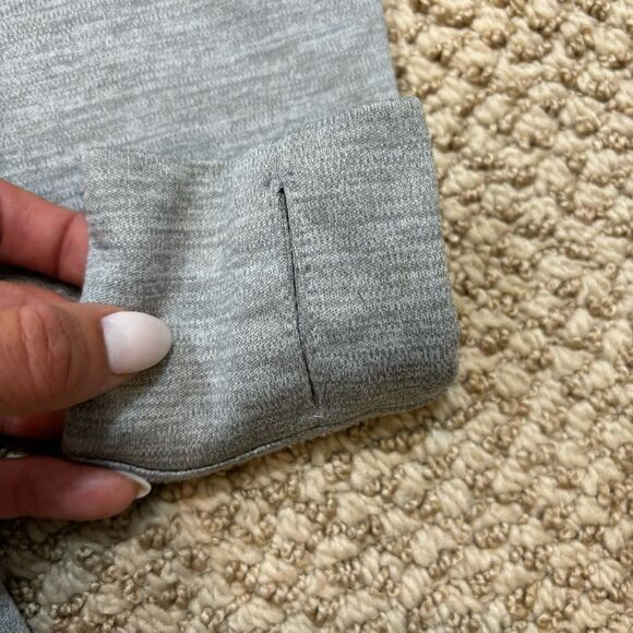 Ladies Grey Avia Brand Hoodie Sweatshirt Size Medium - Picture 12 of 13